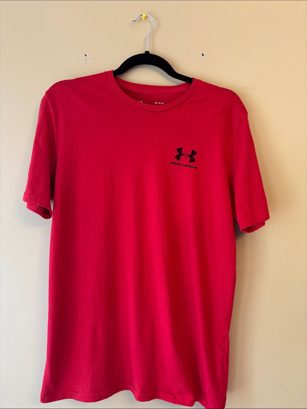 Under Armour Men’s Bright Red Short Sleeve Logo Tee